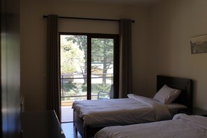 Executive-Suite, 2 Schlafzimmer, Kochnische, Bergblick