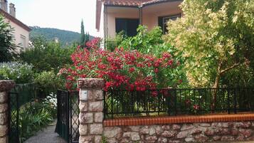 Enceinte de lâhĂ©bergement