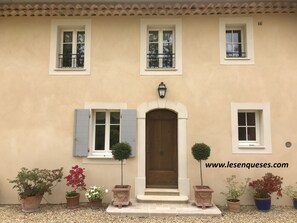 Property entrance - Chambre d'hôtes Bastide des Enqueses (Lorgues)