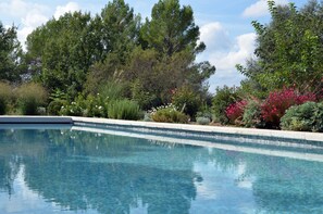 Pool - Chambre d'hôtes Bastide des Enqueses (Lorgues)
