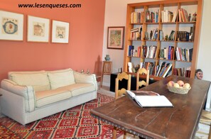 Executive lounge - Chambre d'hôtes Bastide des Enqueses (Lorgues)