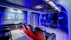 Maison, piscine privée (8 Bedrooms - 1429TH) | Décor unique, ameublement unique, fer et planche à repasser