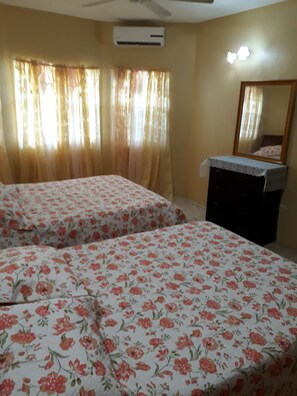 Apartemen Keluarga, 2 Tempat Tidur Double, Bebas Asap Rokok | 1 kamar tidur, Wi-Fi gratis, dan seprai linen