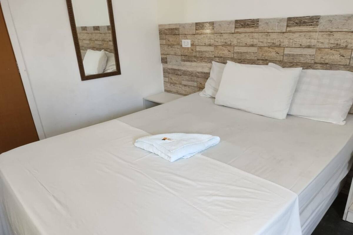 Wifi gratis y ropa de cama