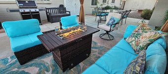 Patio Paradise 3-Bedroom Home Hot Tub too! 5 minutes from Fort Huachuca