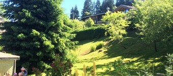 EXKLUSIV & CHIC, EINZIGARTIGES RUHIGES HALBCHALET IN MEGEVE. 90m von den Pisten entfernt! 360 ° -Ansicht