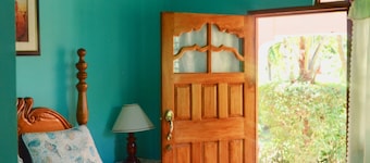 Coral Cottage Jamaica - villa vid havet, precis utanför Negril!