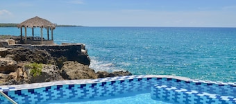 Coral Cottage Jamaica - Caribbean seaside villa, right outside of Negril!