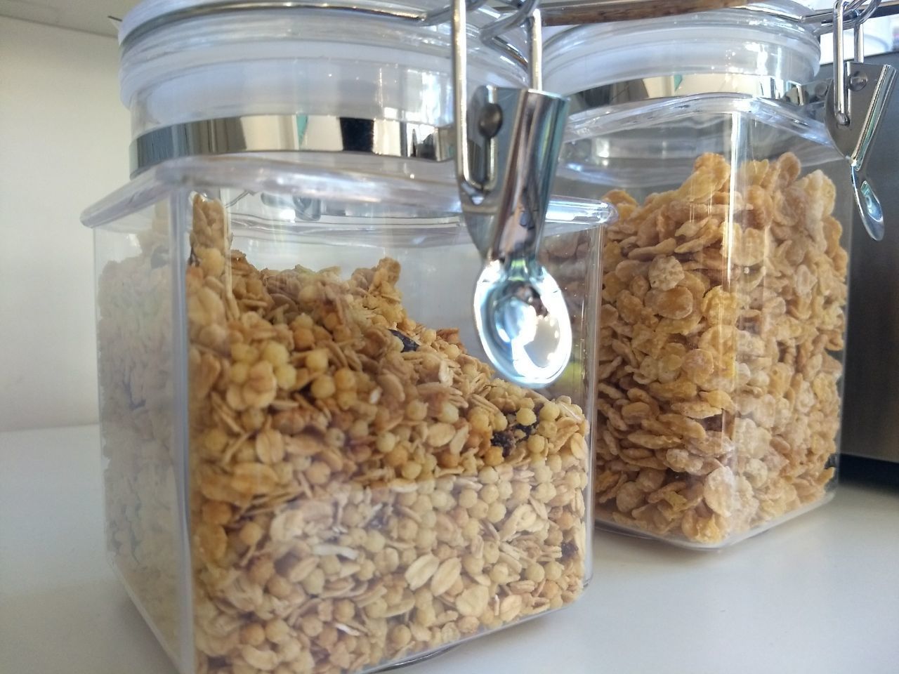 Dagelijks continentaal ontbijt inbegrepen