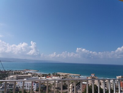 amazing sea and ruins view