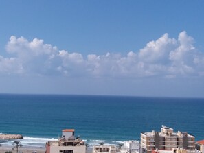 Beach - amazing sea and ruins view (tyre)
