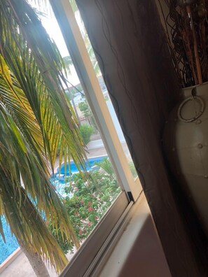 Luxury Condo, Multiple Beds, Accessible | 2 bedrooms, individually decorated, individually furnished - Condominio Hacienda del Sol (Mazatlán)