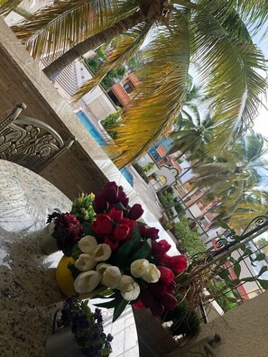 2 habitaciones, decoración personalizada y muebles diferentes 