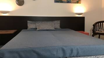 5 camere, ferro/asse da stiro, Wi-Fi gratuito, lenzuola