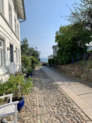 Property grounds - Modern apartment by the sea in the old town of Sassnitz (FW2) (Sassnitz)