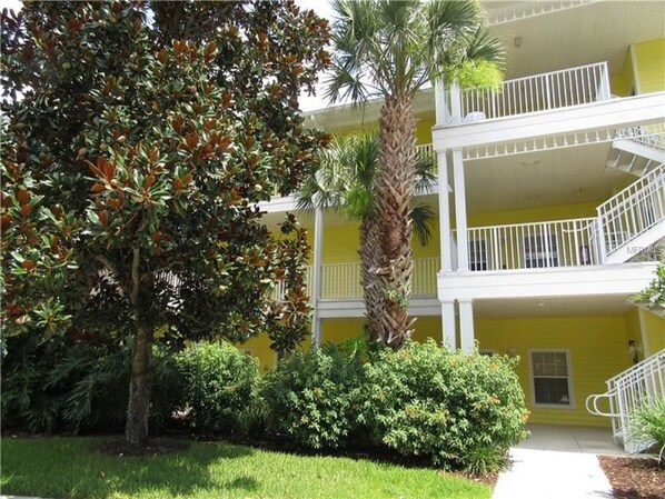 Property grounds - Spacious Ground Floor 3BR Bahama Bay Resort: Near Disney! (Davenport)