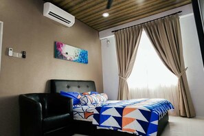 Family Apartment, Multiple Beds, Non Smoking | 3 bedrooms, individually decorated, individually furnished, desk - DWJ Residence (Ipoh)