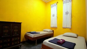 Classic House | 4 bedrooms, bed sheets