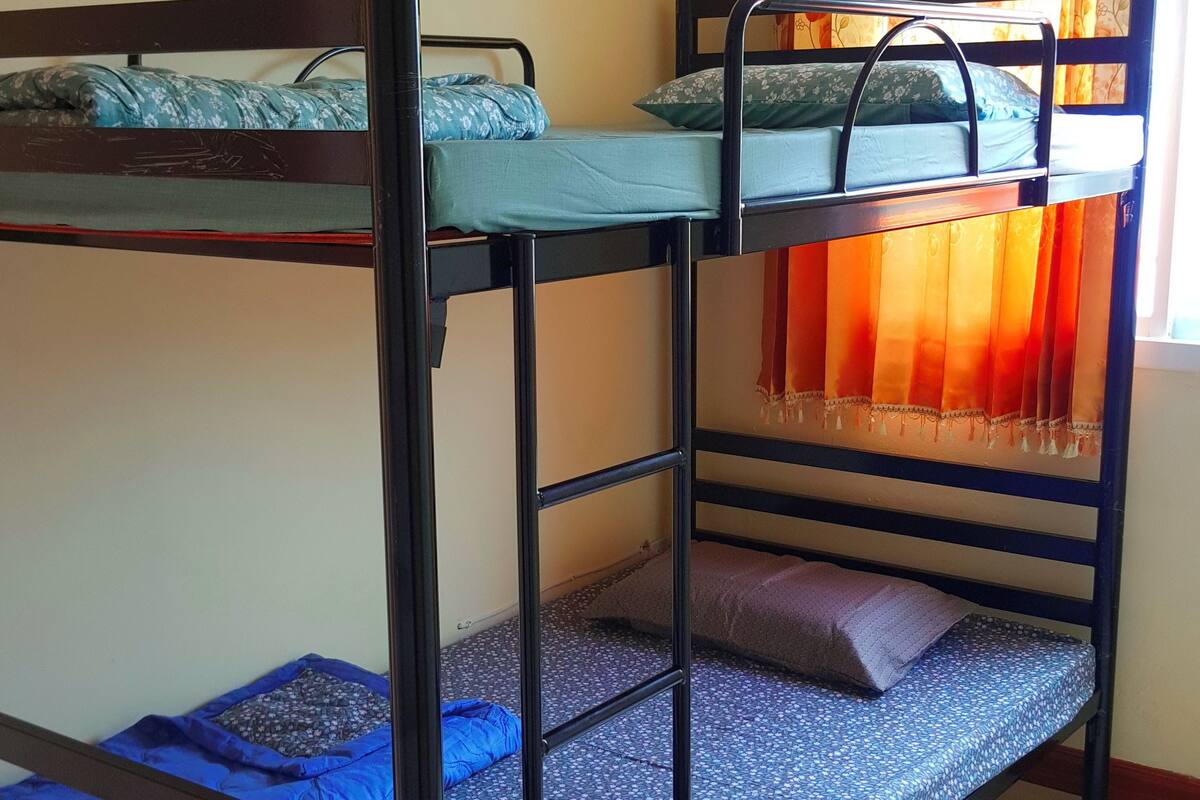City Single Room, 1 Bedroom, City View | In-room safe, WiFi (free), bed sheets