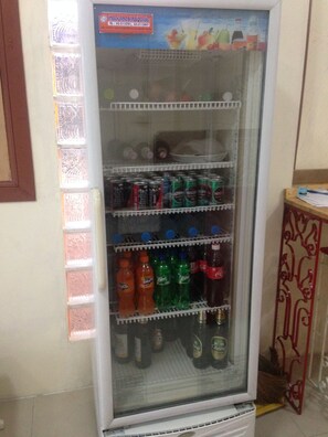 Bar (on property) - Bangkok Legend - Hostel (Bangkok)