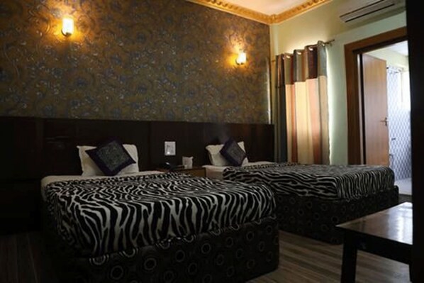 Deluxe Double or Twin Room, Non Smoking | Desk, free WiFi - Hotel Citymax International (Siddharthanagar)