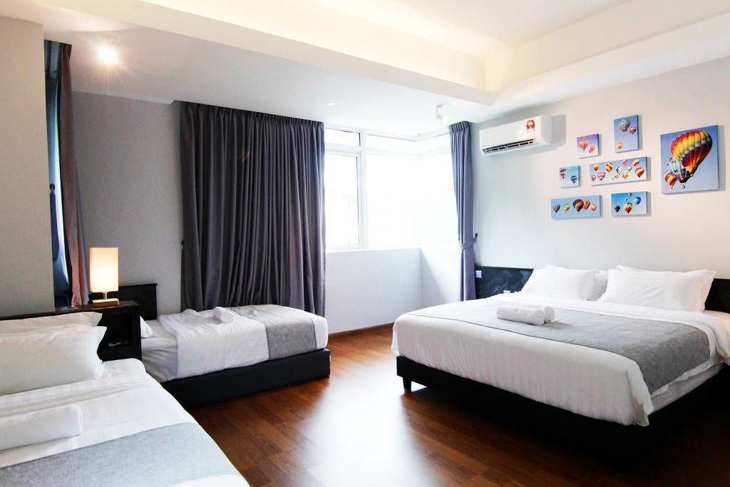 Deluxe Condo, Multiple Beds, Non Smoking | 3 bedrooms, premium bedding, individually decorated