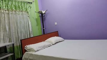 Deluxe Double Room, Non Smoking | 1 bedroom, in-room safe, desk, free WiFi