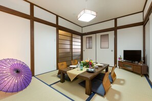Private Vacation Home | Living room | Flat-screen TV - Stay SAKURA Kyoto To-ji Machiya (Kyoto)
