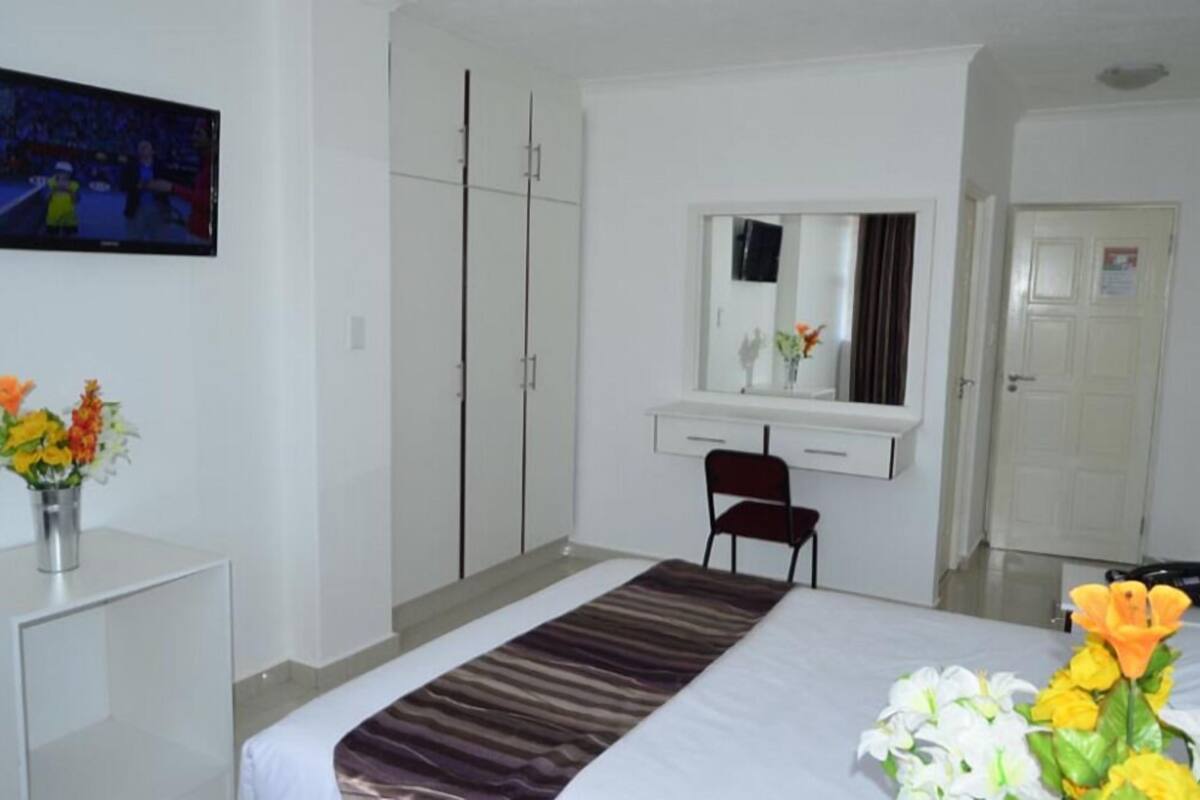 Standard Double Room | In-room safe, iron/ironing board (on request), free WiFi, bed sheets