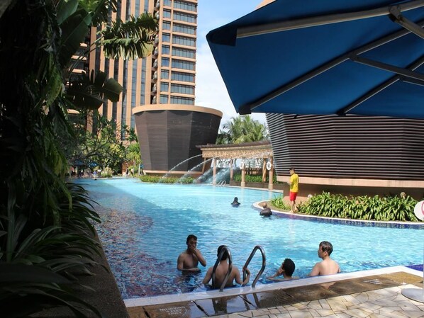 2 outdoor pools - ALNORTIME (Kuala Lumpur)