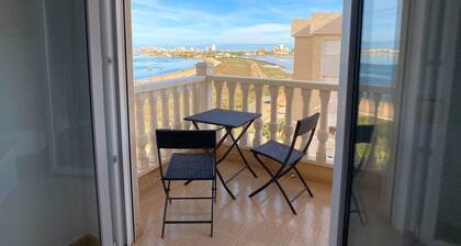 Front line fully equipped in Playa ParaĂso