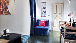 Apartment, 1 Bedroom, Non Smoking | Living area | Flat-screen TV - Ghibellina 121 - Keys OF Italy (Florence)