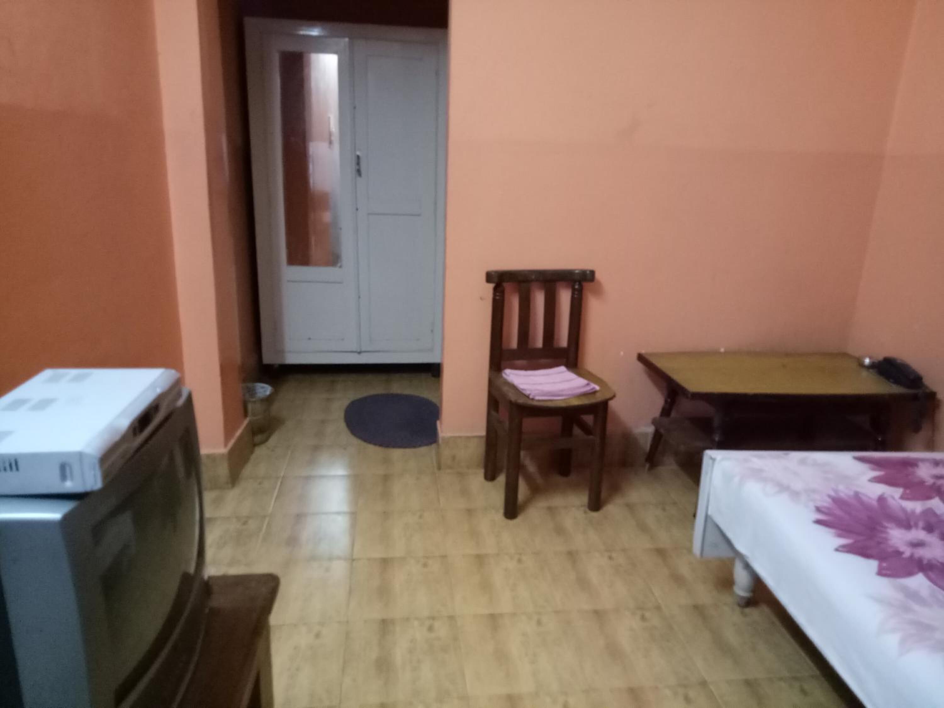 Literie de qualité supérieure, matelas mémoire de forme, bureau
