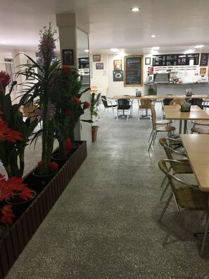 家族向けレストラン