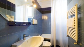 Bathroom - Palazzuolo 112 - Keys OF Italy (Florence)