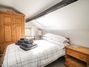 Cottage | 3 bedrooms, individually decorated, individually furnished, free WiFi