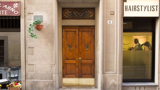 Property entrance - Parione 8 - Keys of Italy (Florence)