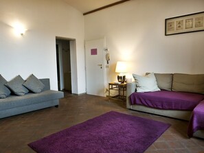 Apartment, 1 Bedroom, Non Smoking | Living area | Flat-screen TV, DVD player - Portarossa 12 - Keys of Italy (Florence)
