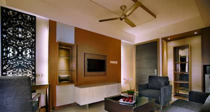The Malibu Suites Balikpapan by Sissae Living