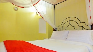 Phòng đôi Deluxe, nhiều giường, phù hợp cho người khuyết tật | Màn/rèm cản sáng, phòng cách âm, nôi/giường cho trẻ sơ sinh (phụ phí) 