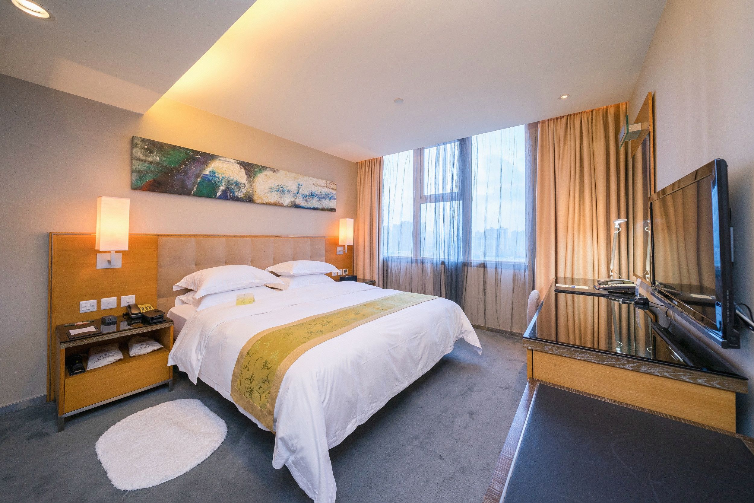 Minibar, in-room safe, desk, blackout drapes