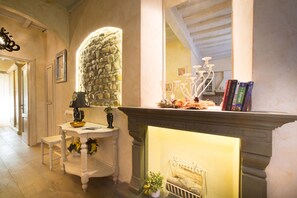 Apartment, 1 Schlafzimmer, Nichtraucher | Wohnbereich | LCD-Fernseher