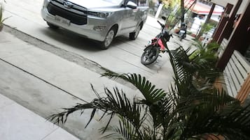 Free self parking