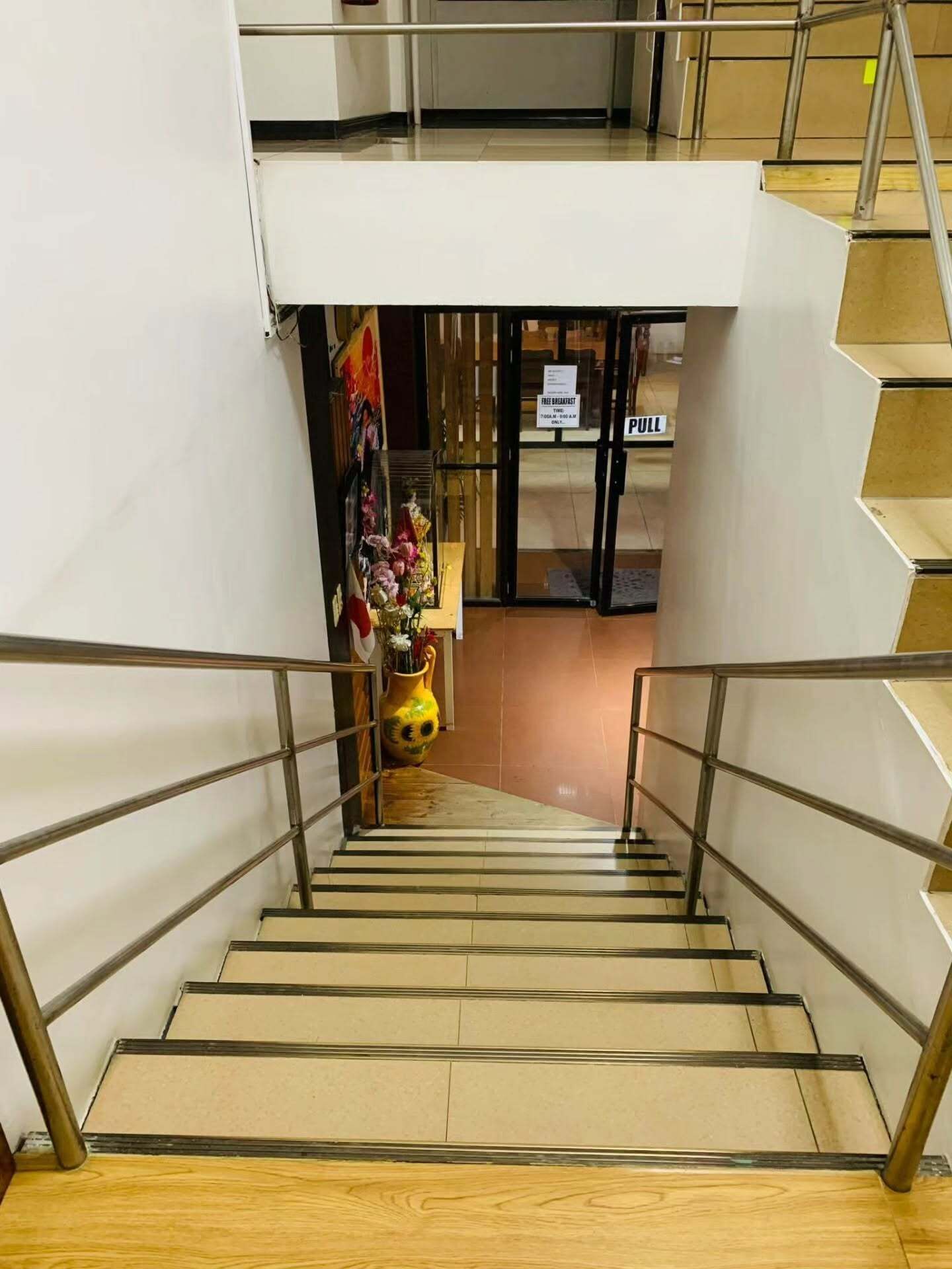 前台