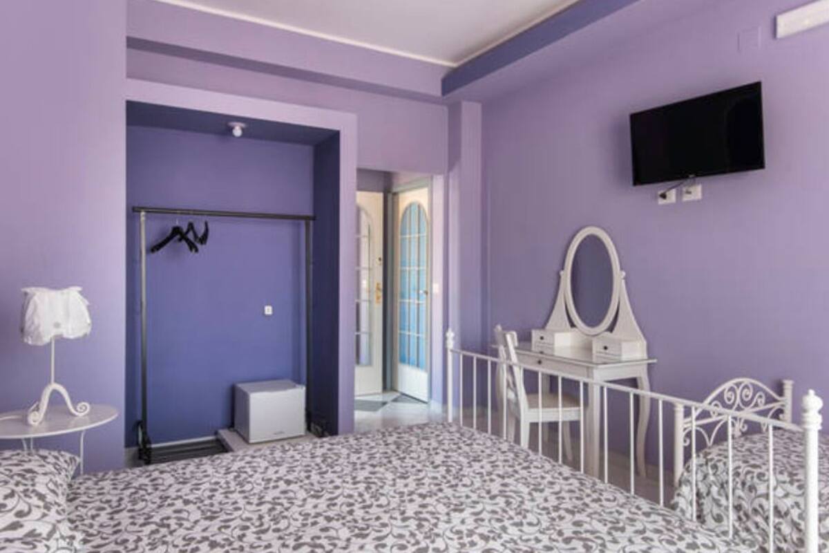 Minibar, blackout curtains, cots/infant beds, free WiFi