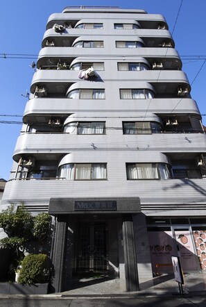 Front of property - MAX Ebisu (Osaka)