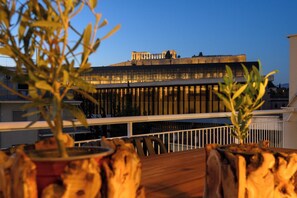 Acropolis View Signature Penthouse | Terrasse/Patio