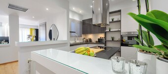 Acropolis View Deluxe Penthouse & Luxury Apartments