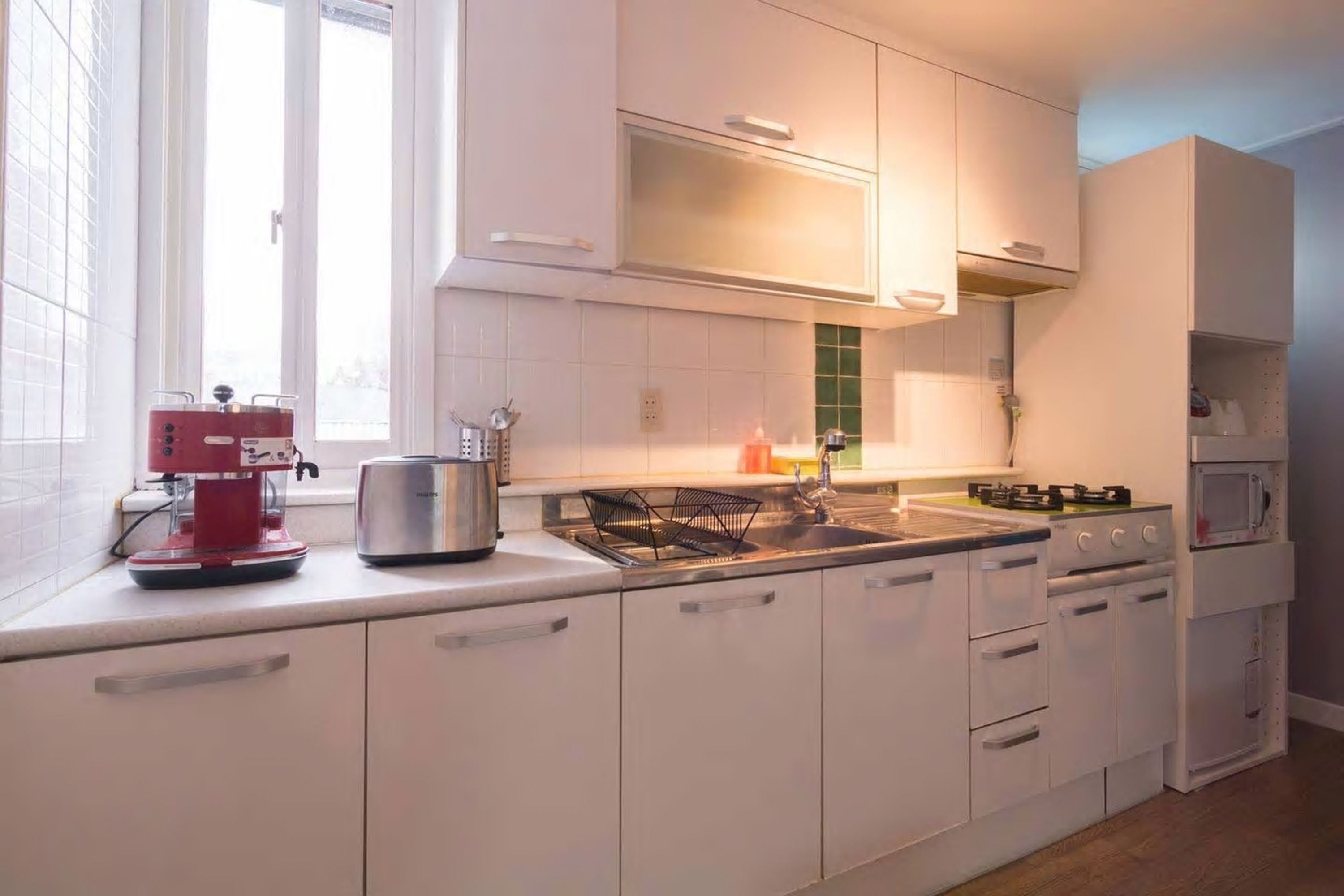 House, Non Smoking (3F) | Private kitchen | Fridge, microwave, stovetop, coffee/tea maker