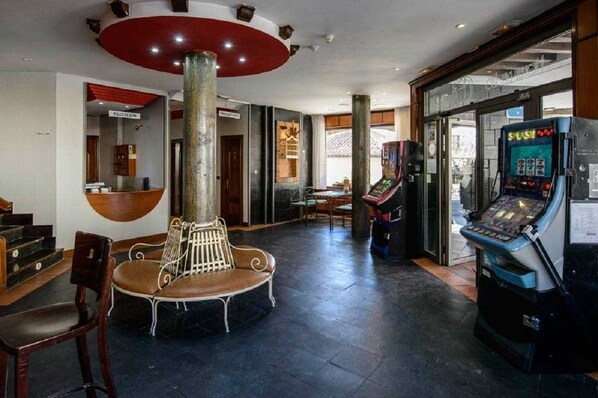 Reception - Hotel Rio Cea (Valderrueda)